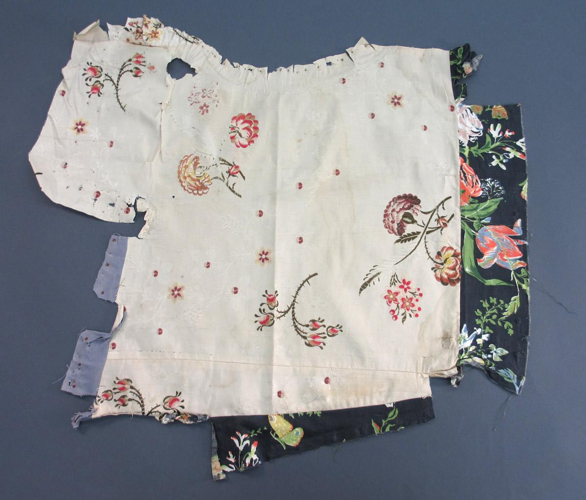 1952.0174 F Textile, woven obverse
