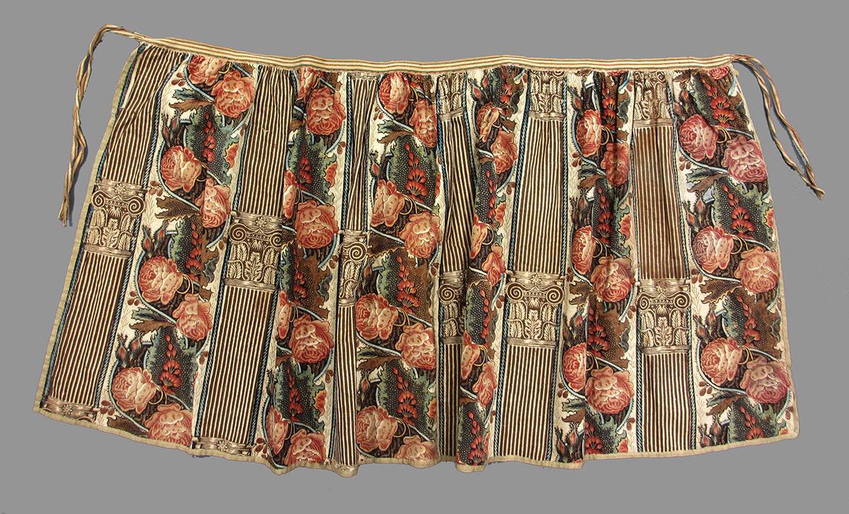 1959.0115.008 Textile, printed obverse