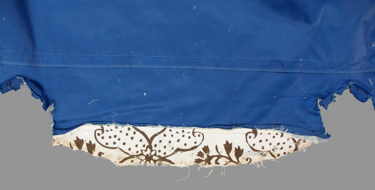 1969.8672.001 textile, printed reverse detail
