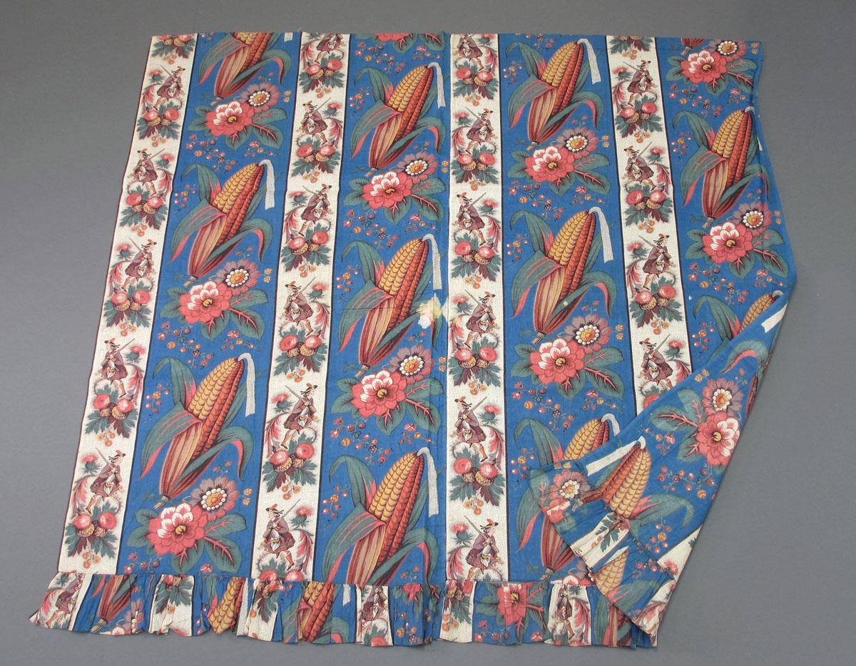 1994.0090 Textile, printed partial folded corner