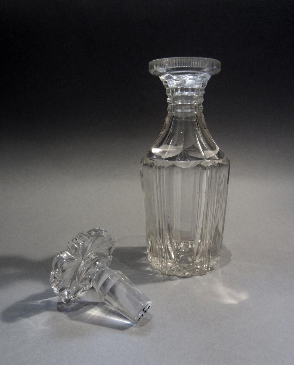 1997.0024 K, H Cruet bottle with lid, view 2