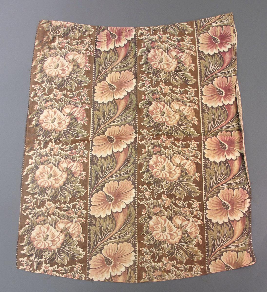1969.3589.003 Textile, printed obverse