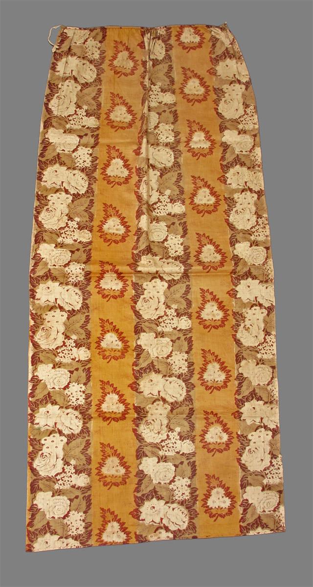 1963.0135.001 textile, printed reverse