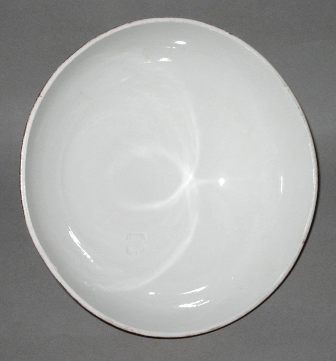 2012.0033.001.017 Dish cover bottom