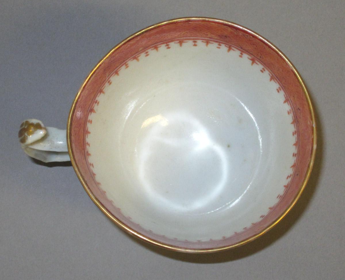 2012.0033.011 A Teacup top