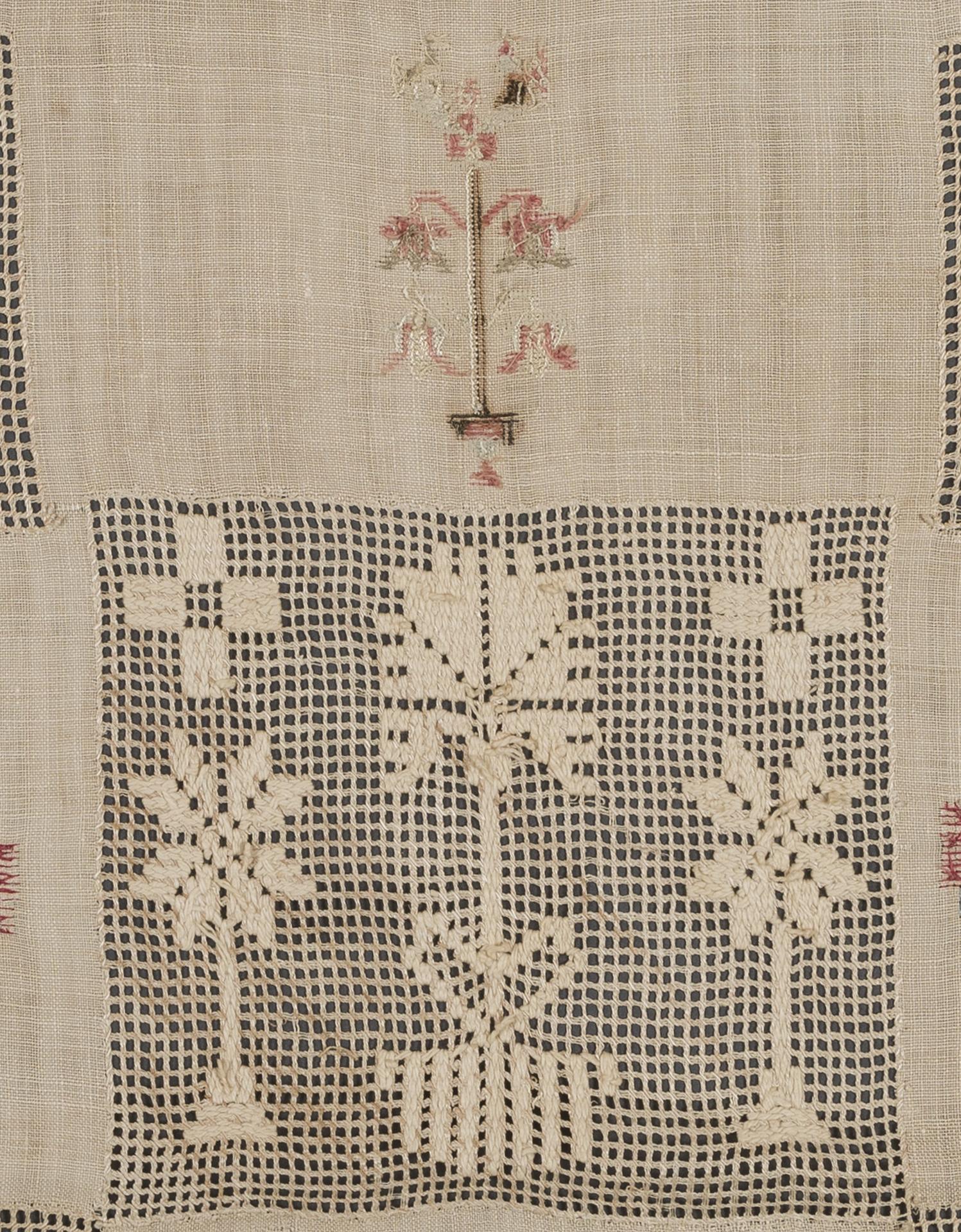 2013.0031.148 Towel, detail 5, reverse