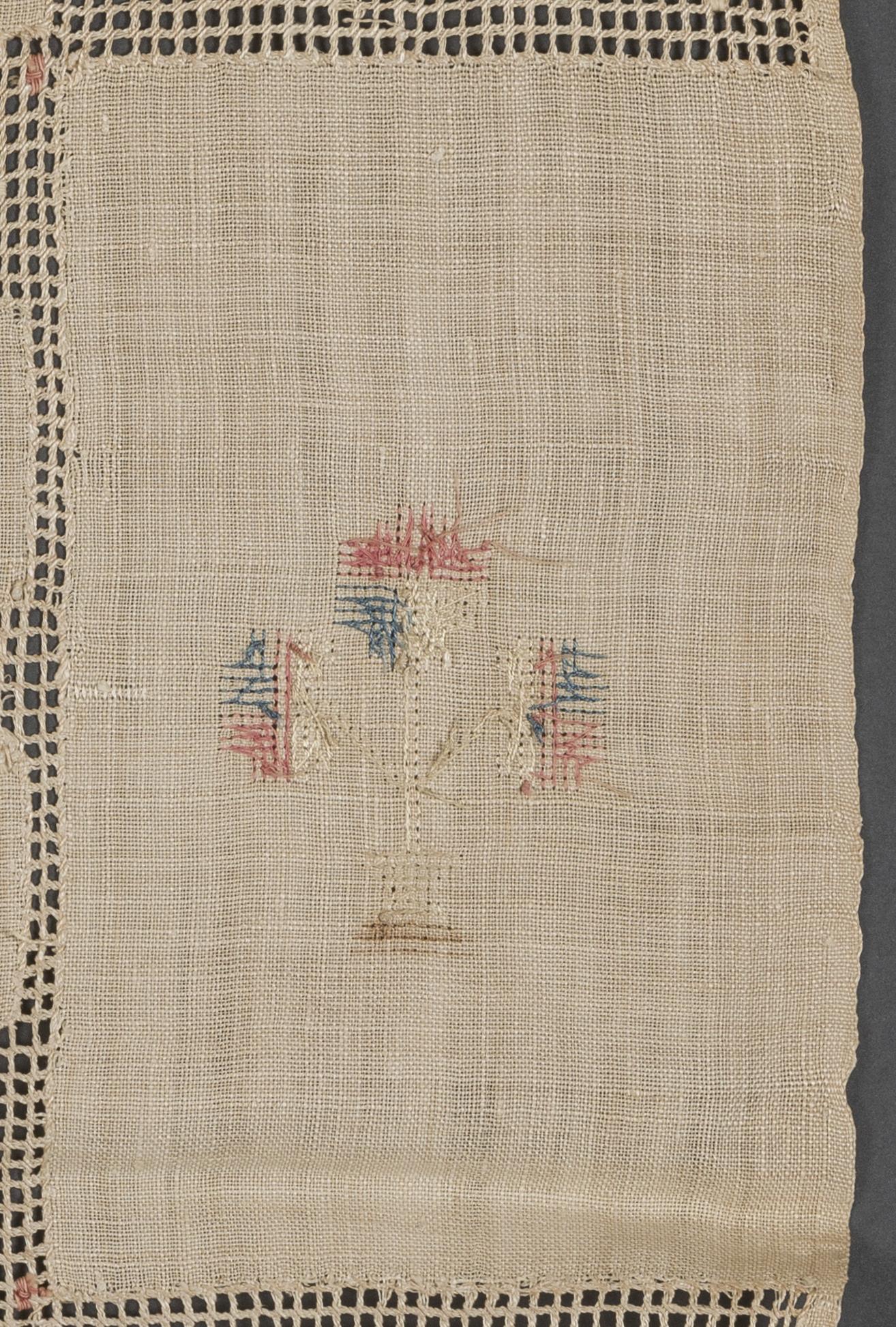 2013.0031.148 Towel, detail 9, reverse