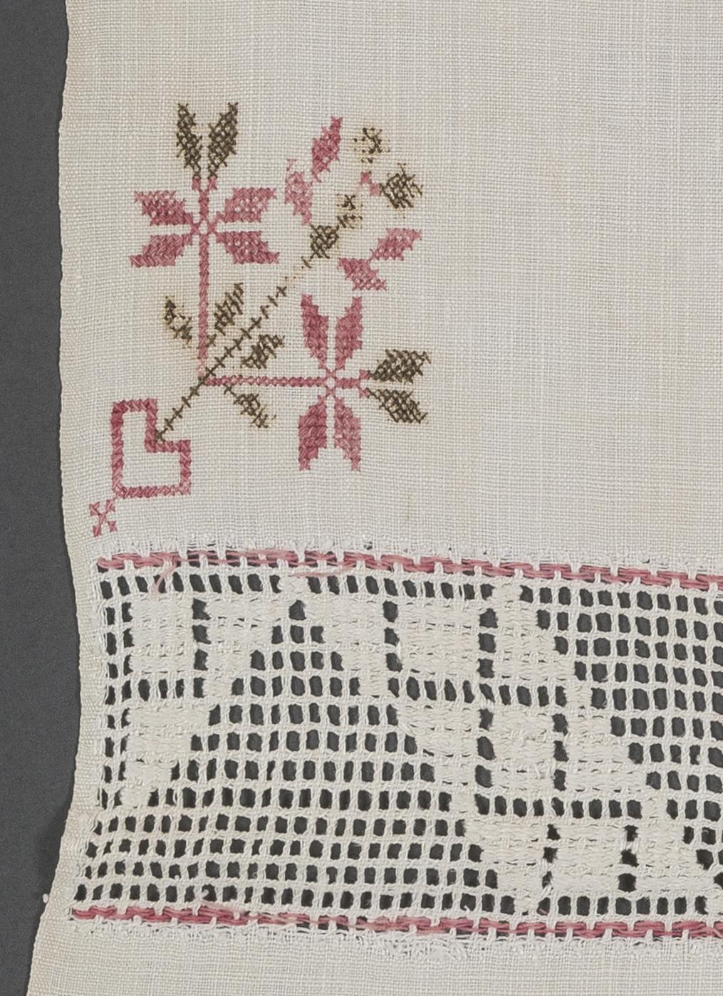 2013.0031.149 Towel, detail 4
