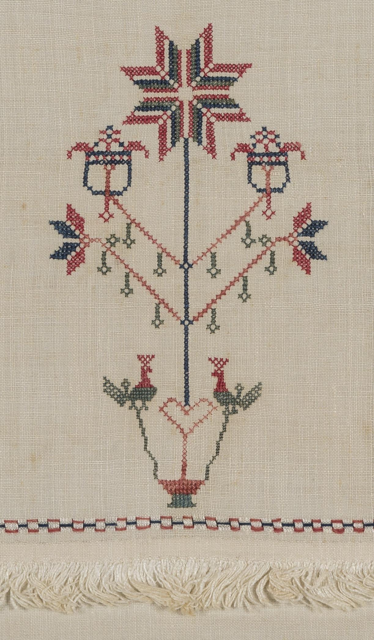 2013.0031.151 Towel, detail 11