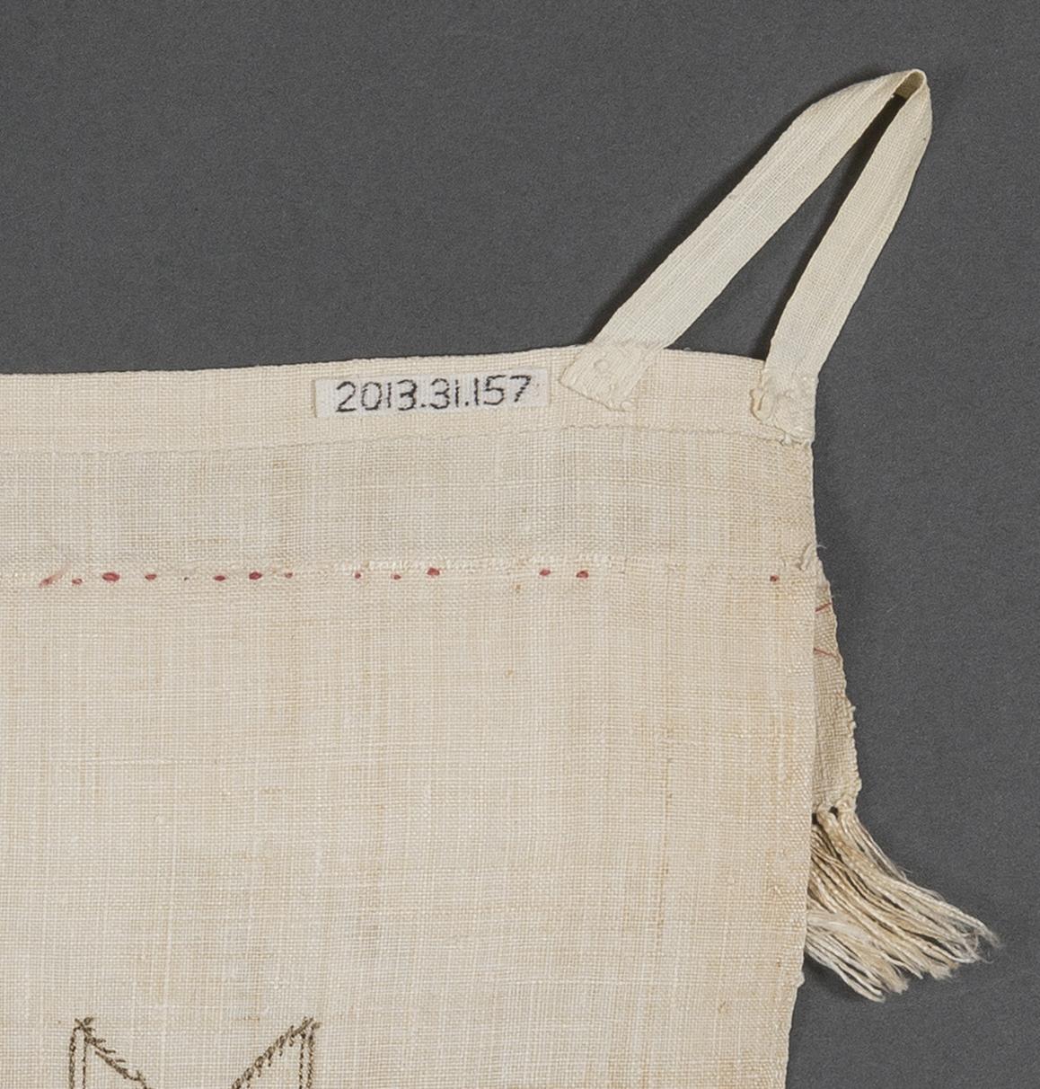 2013.0031.157 Towel, reverse, detail 2