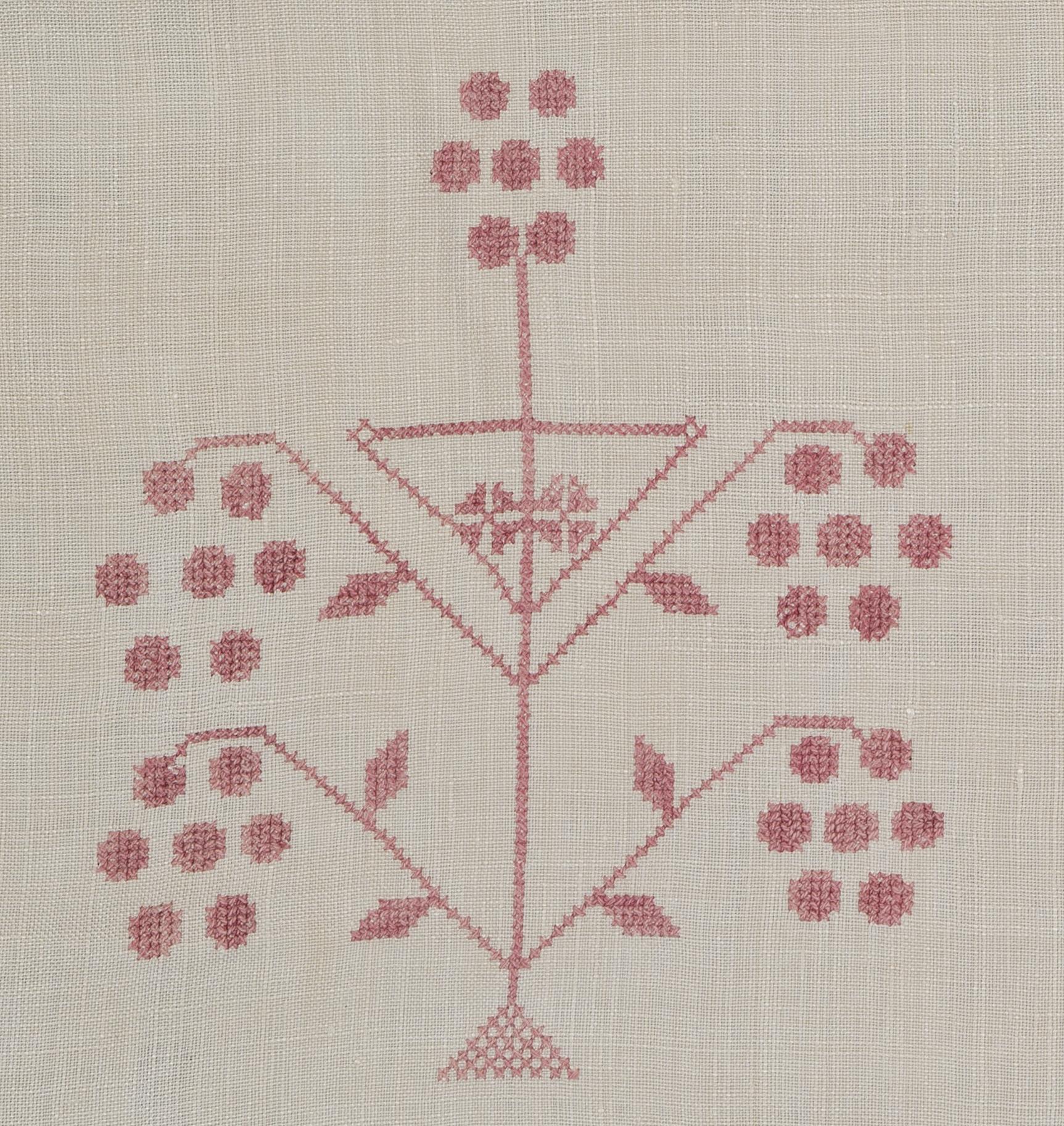 2013.0031.158 Towel, detail 14