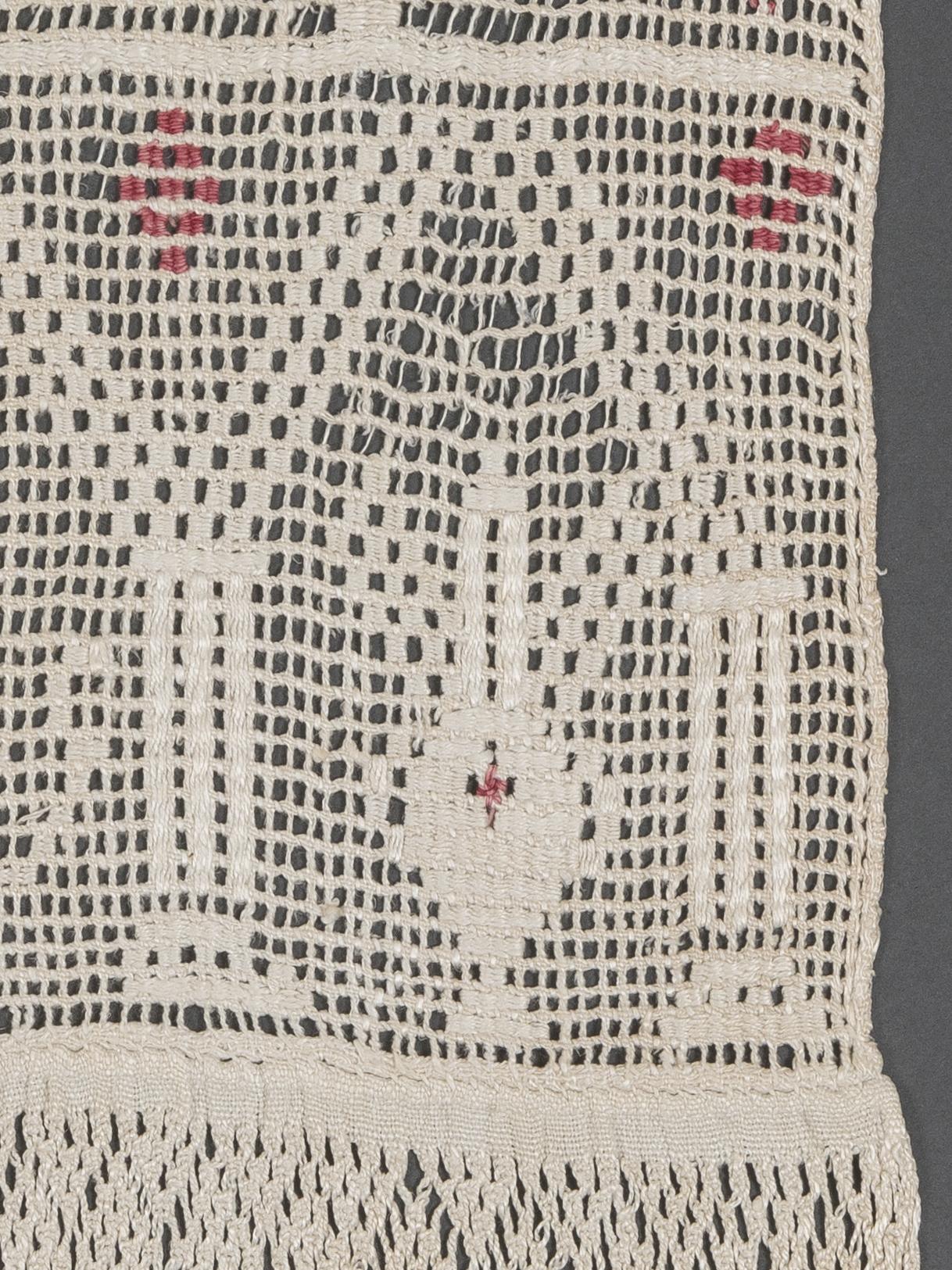 2013.0031.160 Towel, detail 10