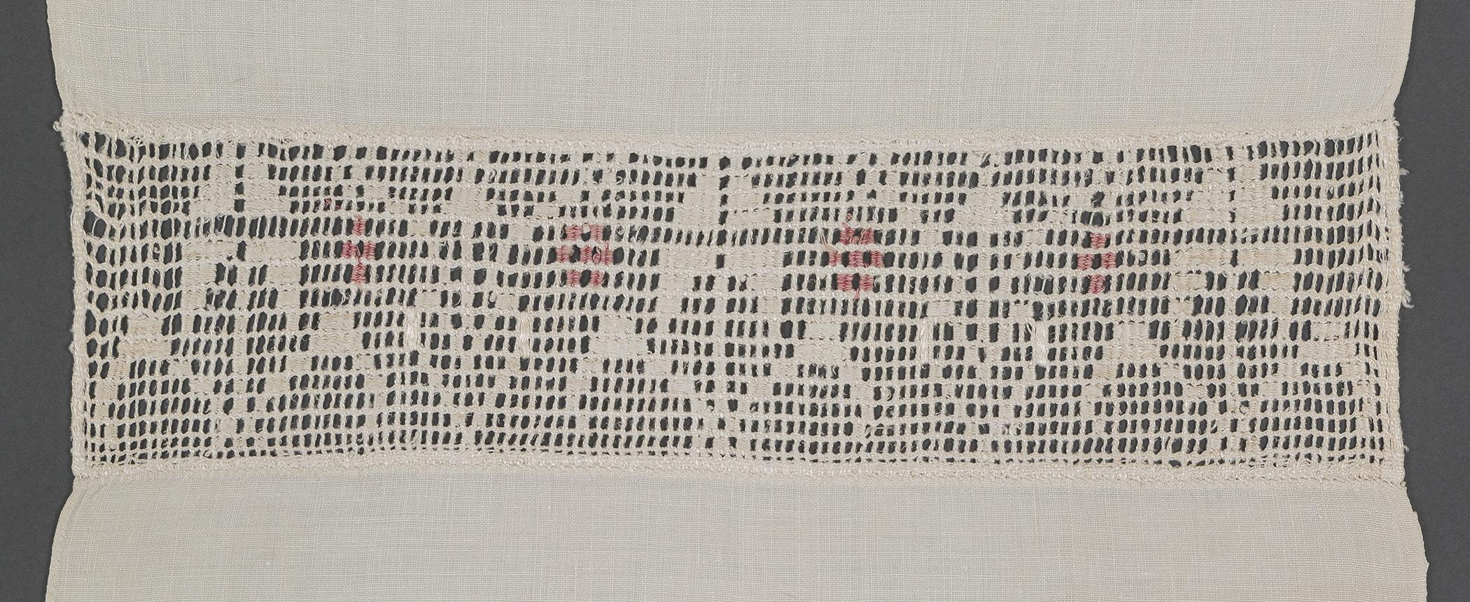 2013.0031.160 Towel, detail 1