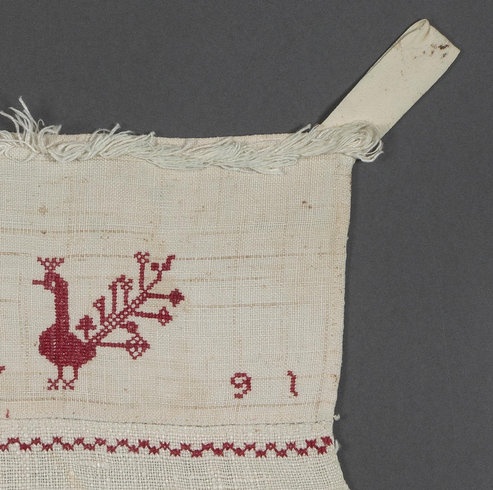 2013.0031.175 Towel, detail 4