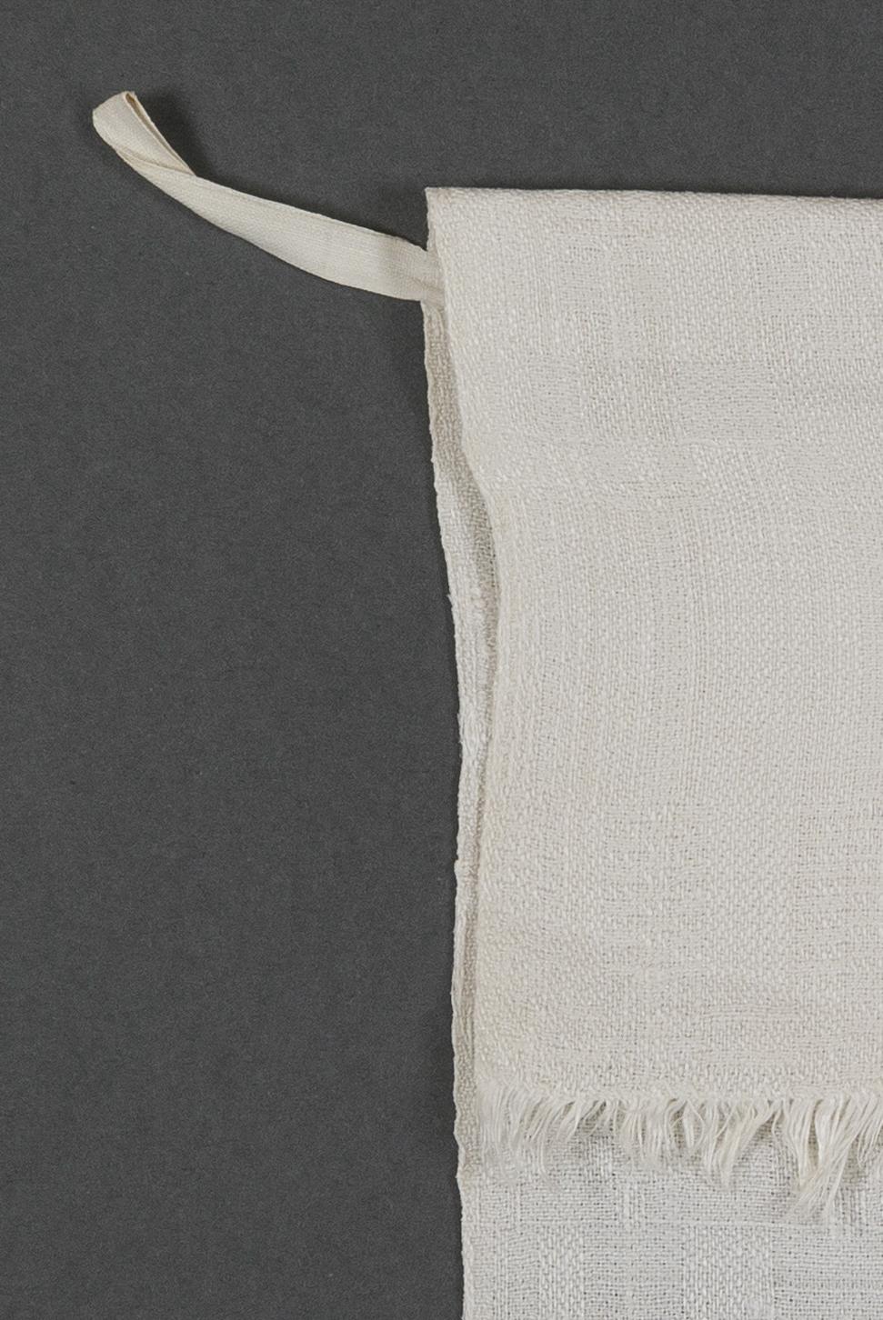 2013.0031.167 Towel, detail 2