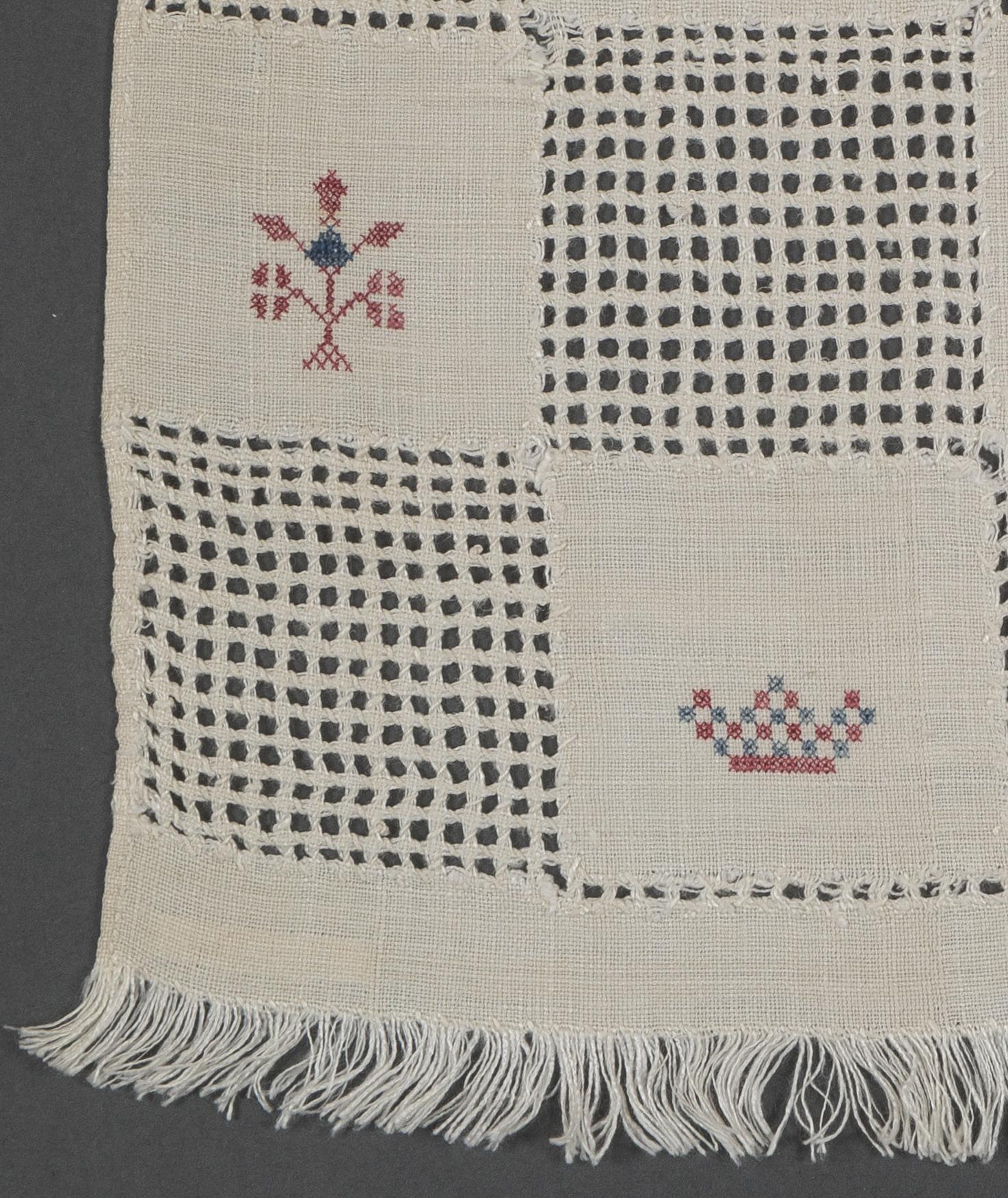 2013.0031.168 Towel, detail 9