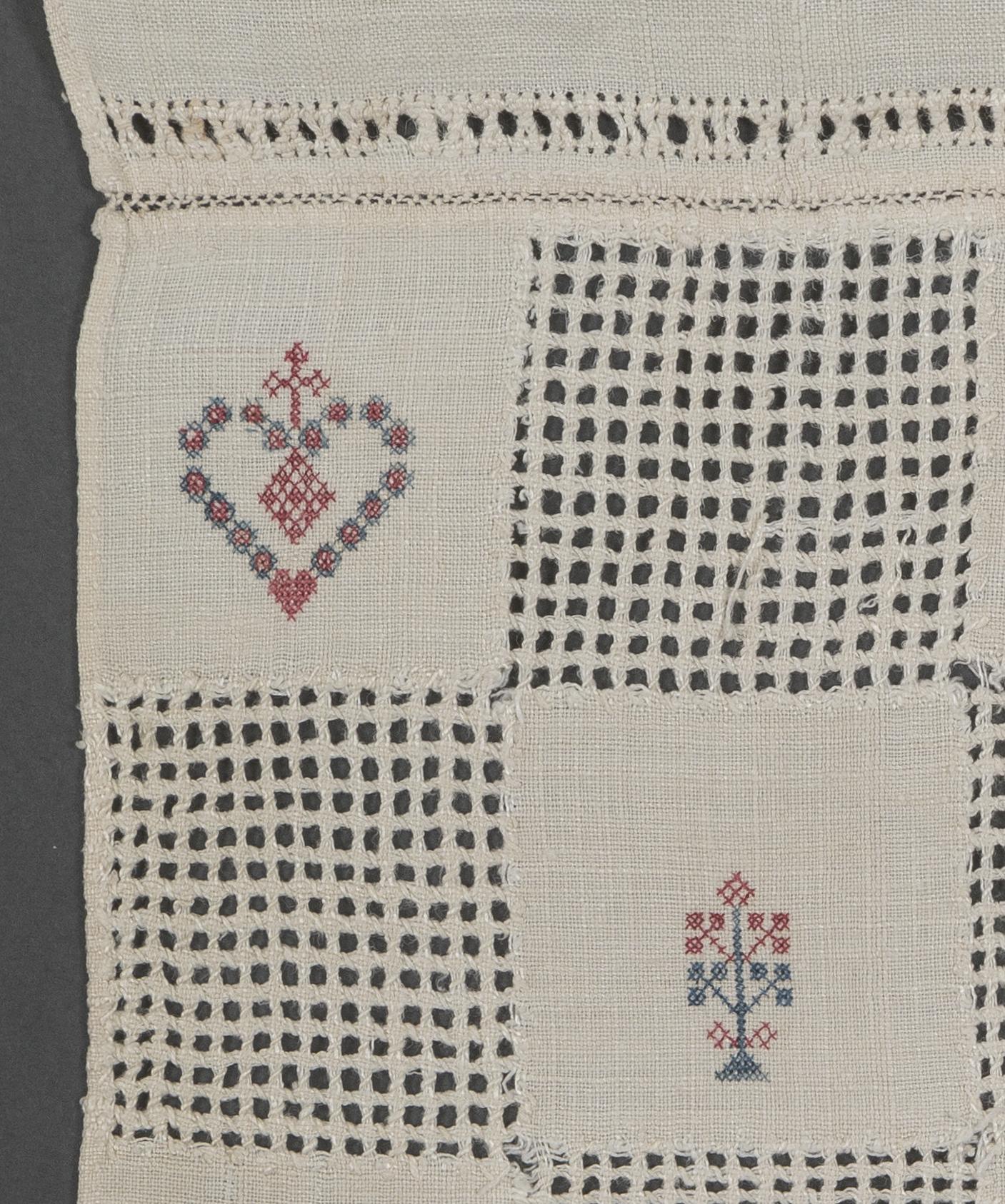2013.0031.168 Towel, detail 6