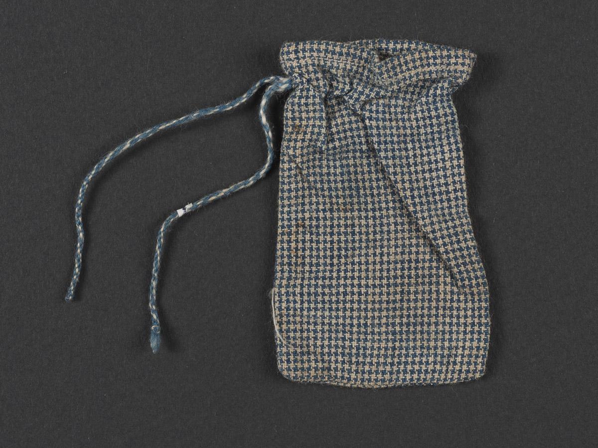 2013.0031.185.001.010 Bag