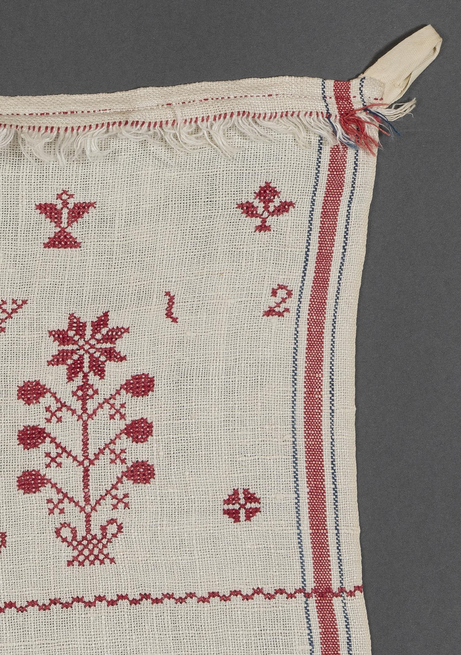 2013.0031.170 Towel, detail 4