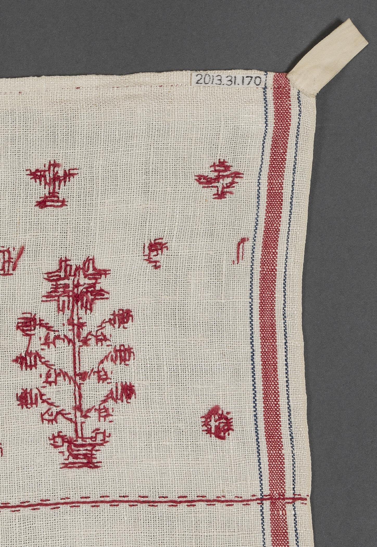2013.0031.170 Towel, reverse, detail 2