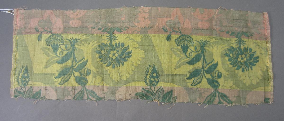 1969.2481 I Ex Dress, Underside alt