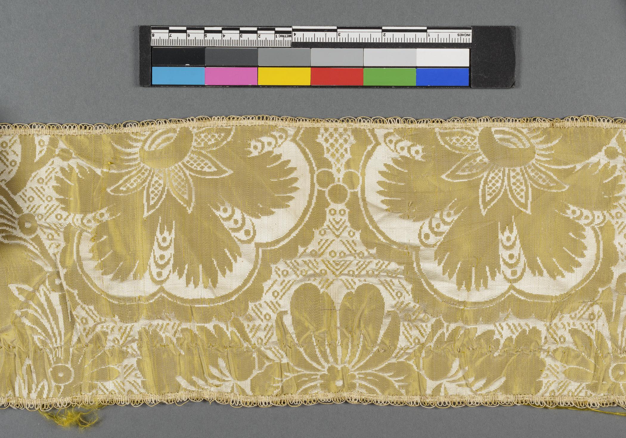 1969.7854.019 Textile, woven, detail 1