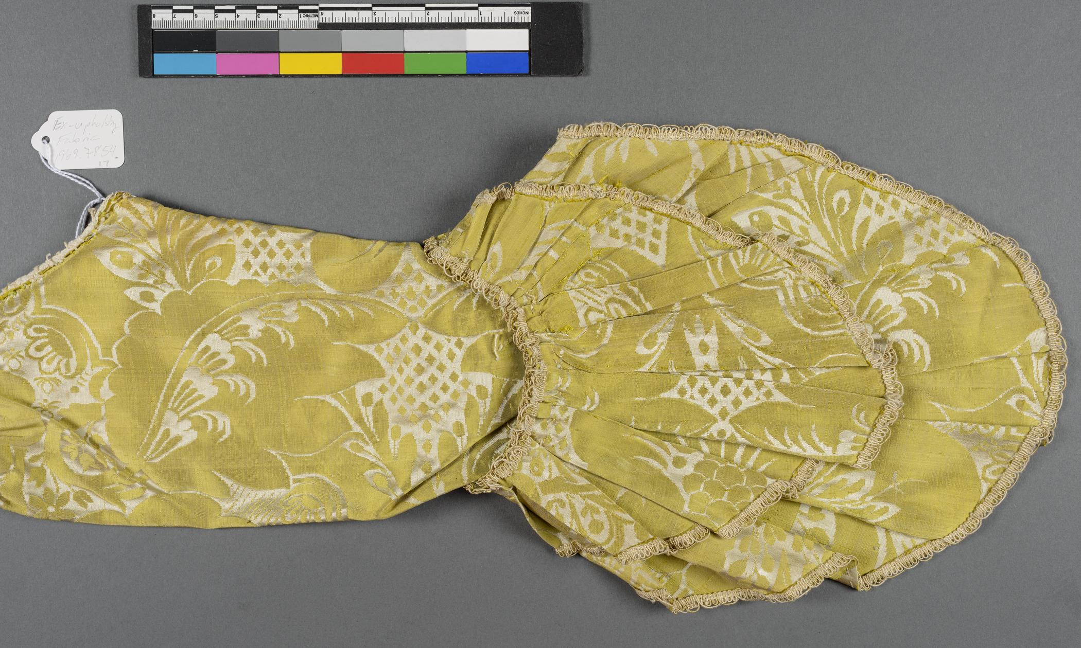1969.7854.017 Textile, woven