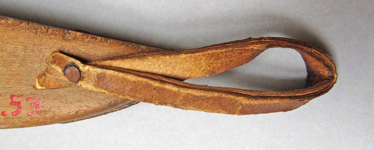 1953.0155.053, Flying shuttle, leather