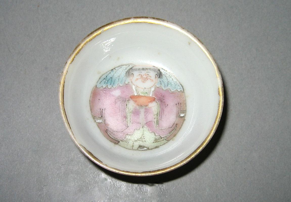 1959.0530 A Porcelain Bowl top view