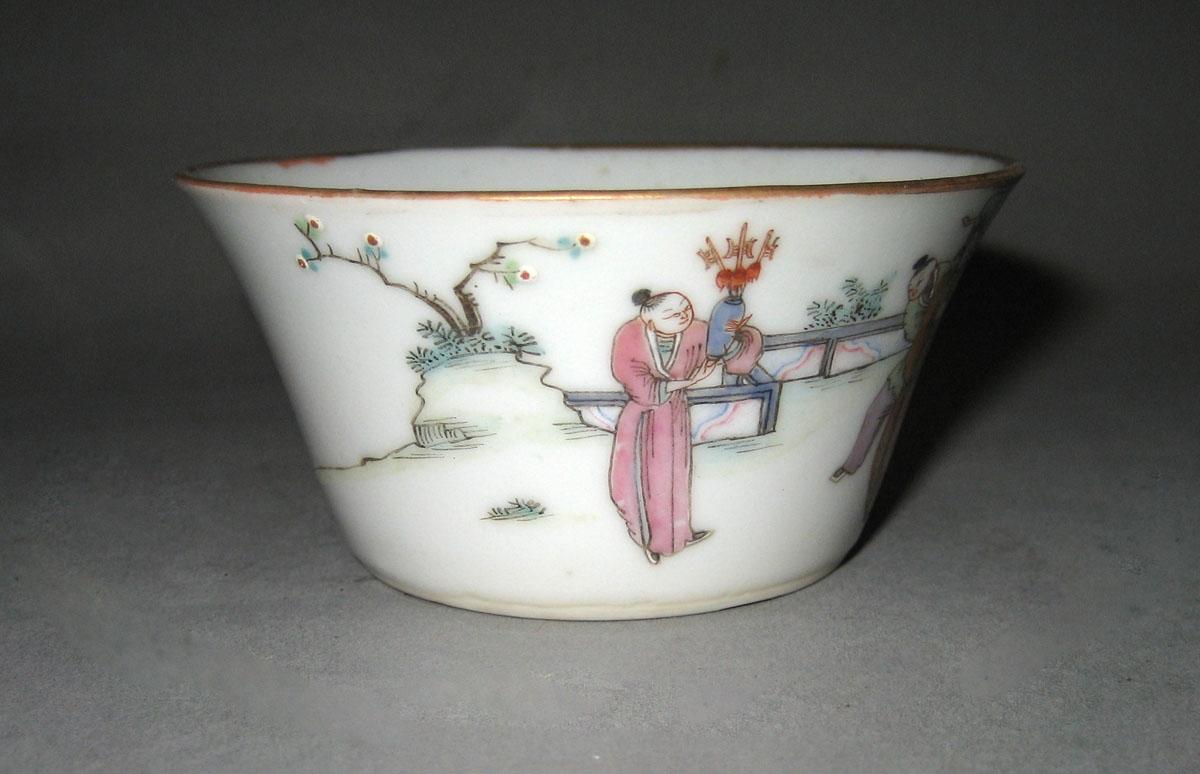 1959.0530 G Porcelain Bowl side 1