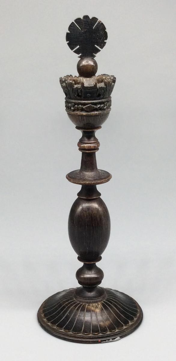 1959.0539 AA Chess piece, view 1