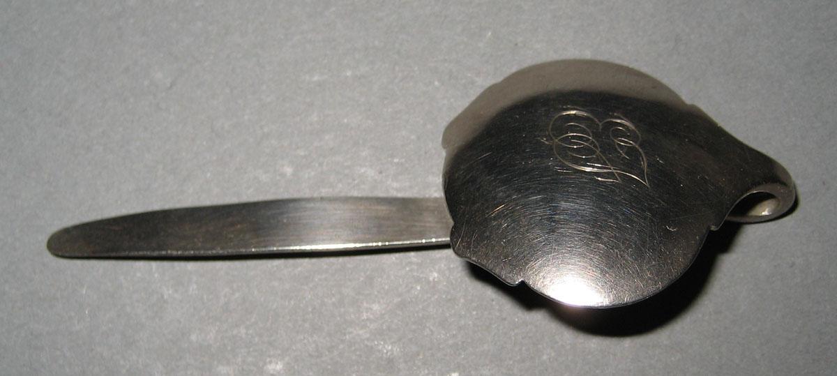 1959.0557 Tool (for sewing)