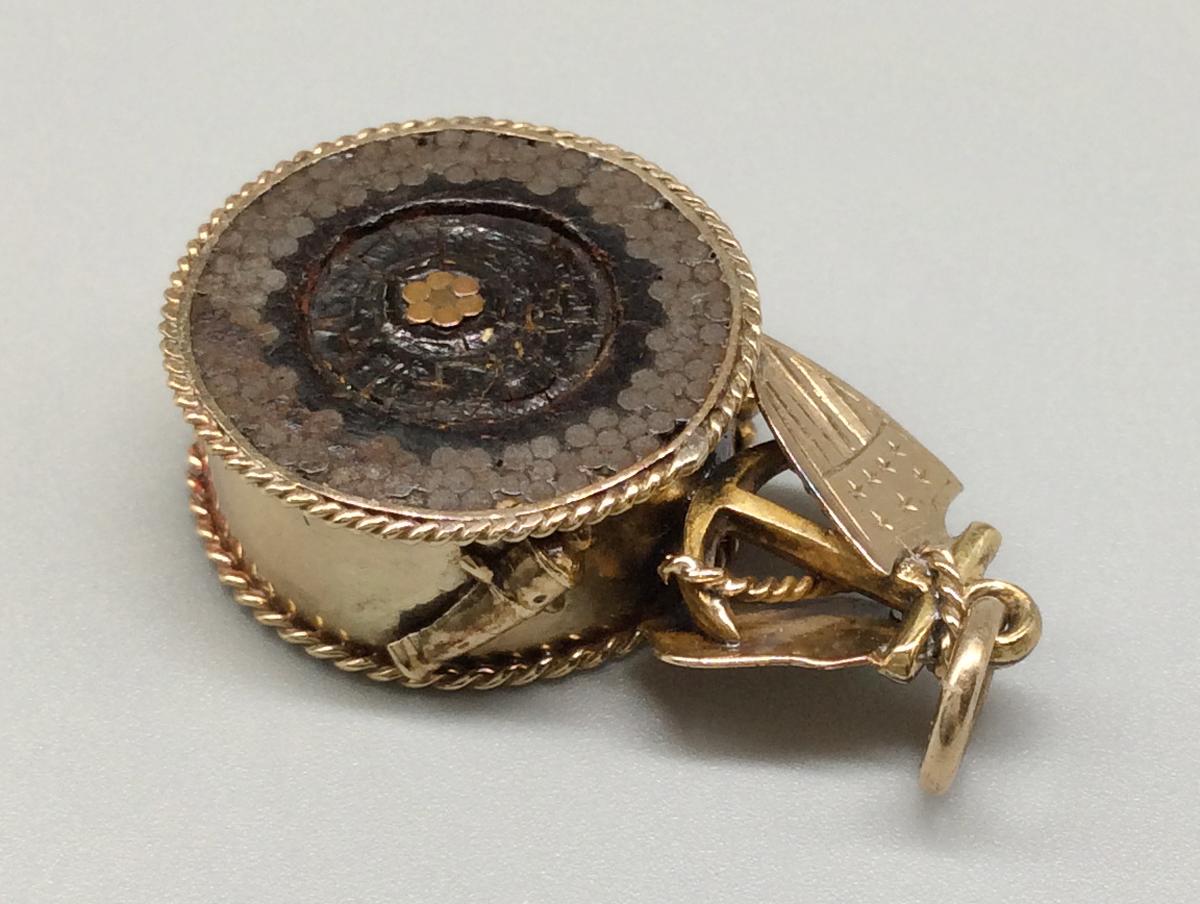1959.0565 Watch fob, view 7