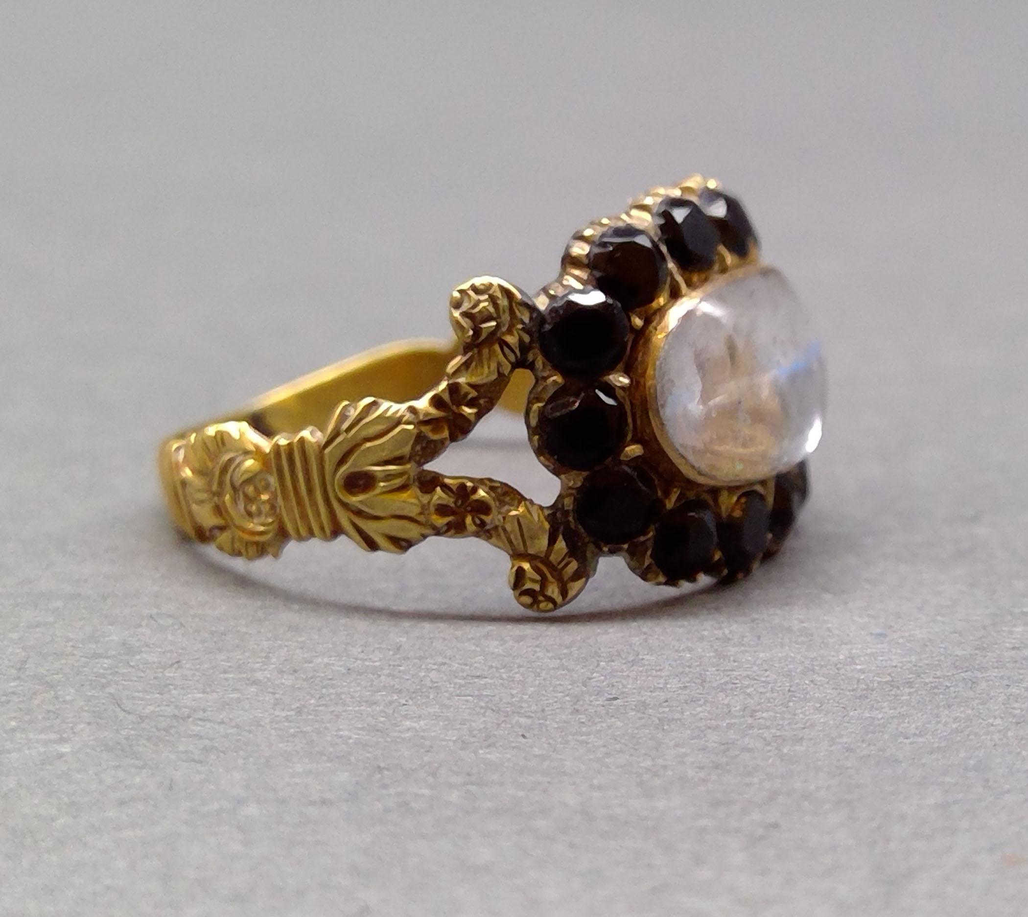 1959.0568 Ring (finger), Mourning ring, view 3