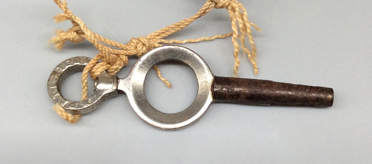 1959.0576 Watch, detail 3