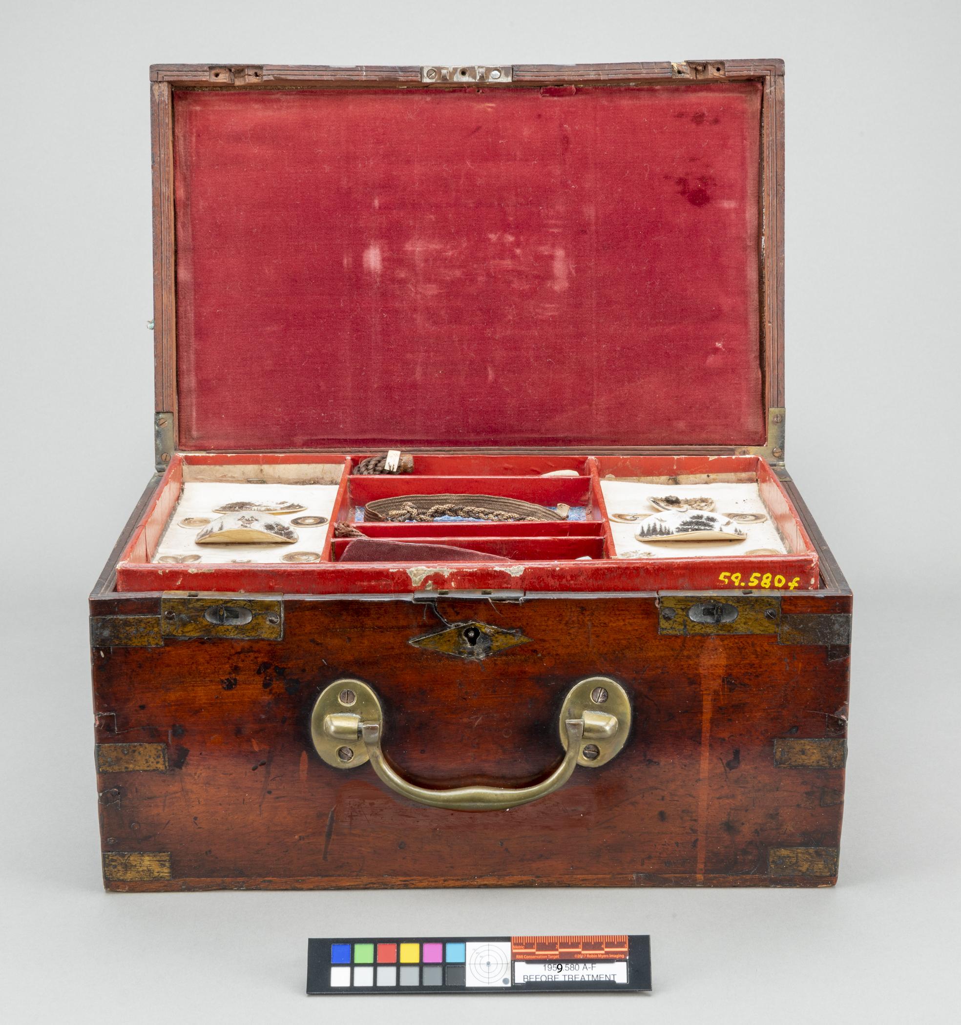 1959.0580 A Box, B-F Tray (5), view 6, before conservation treatment