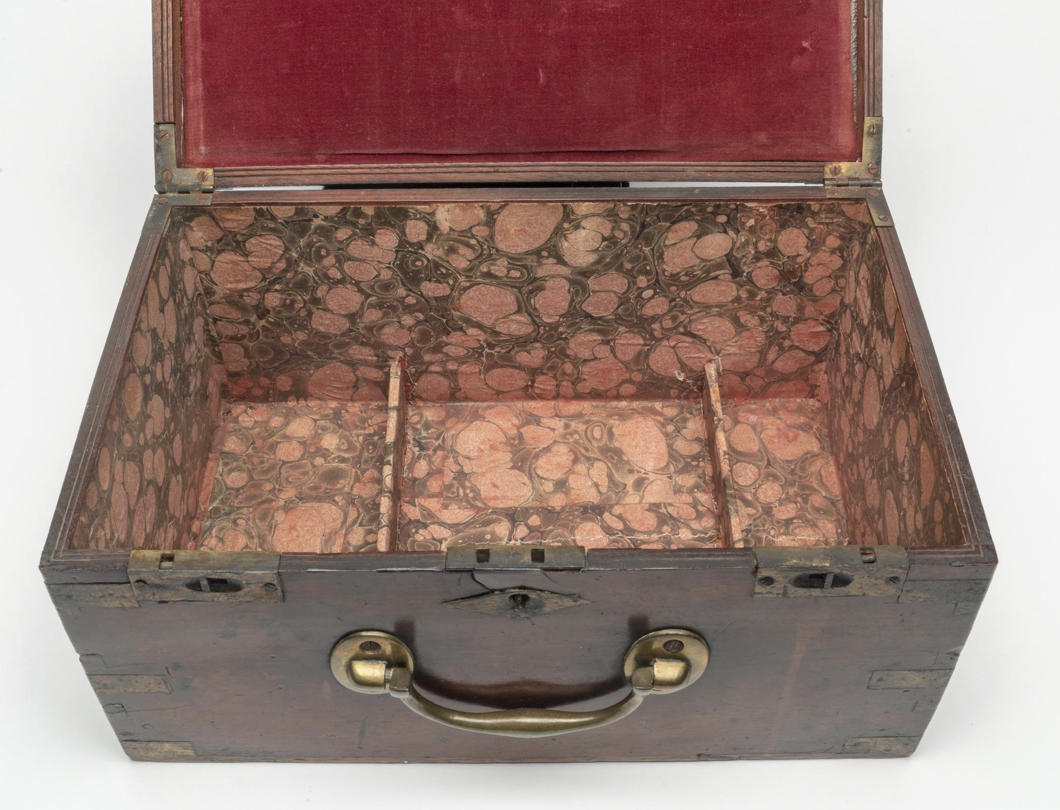 1959.0580 A Box, view 3, interior