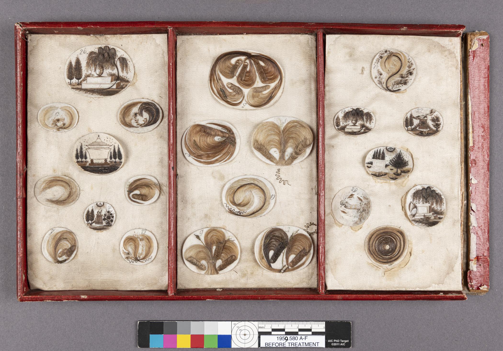 1959.0580 C Tray, view 1, before conservation treatment