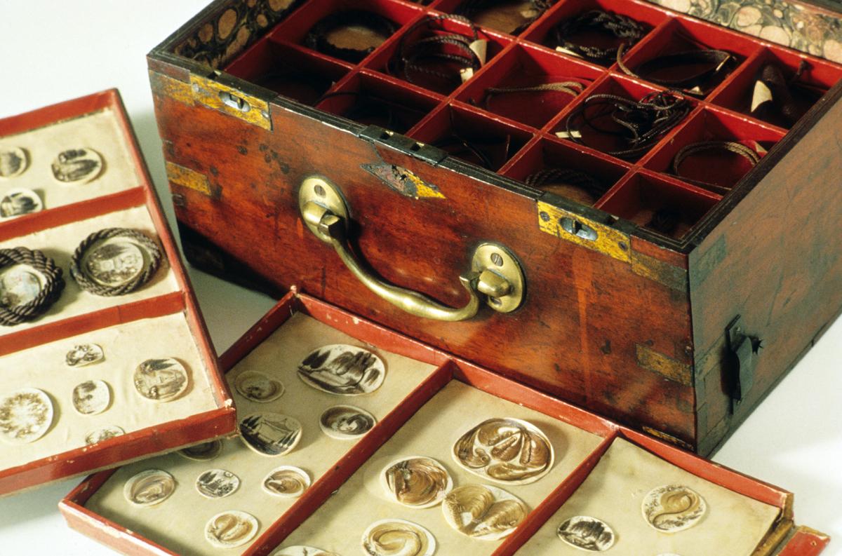 1959.0580 A-F Box