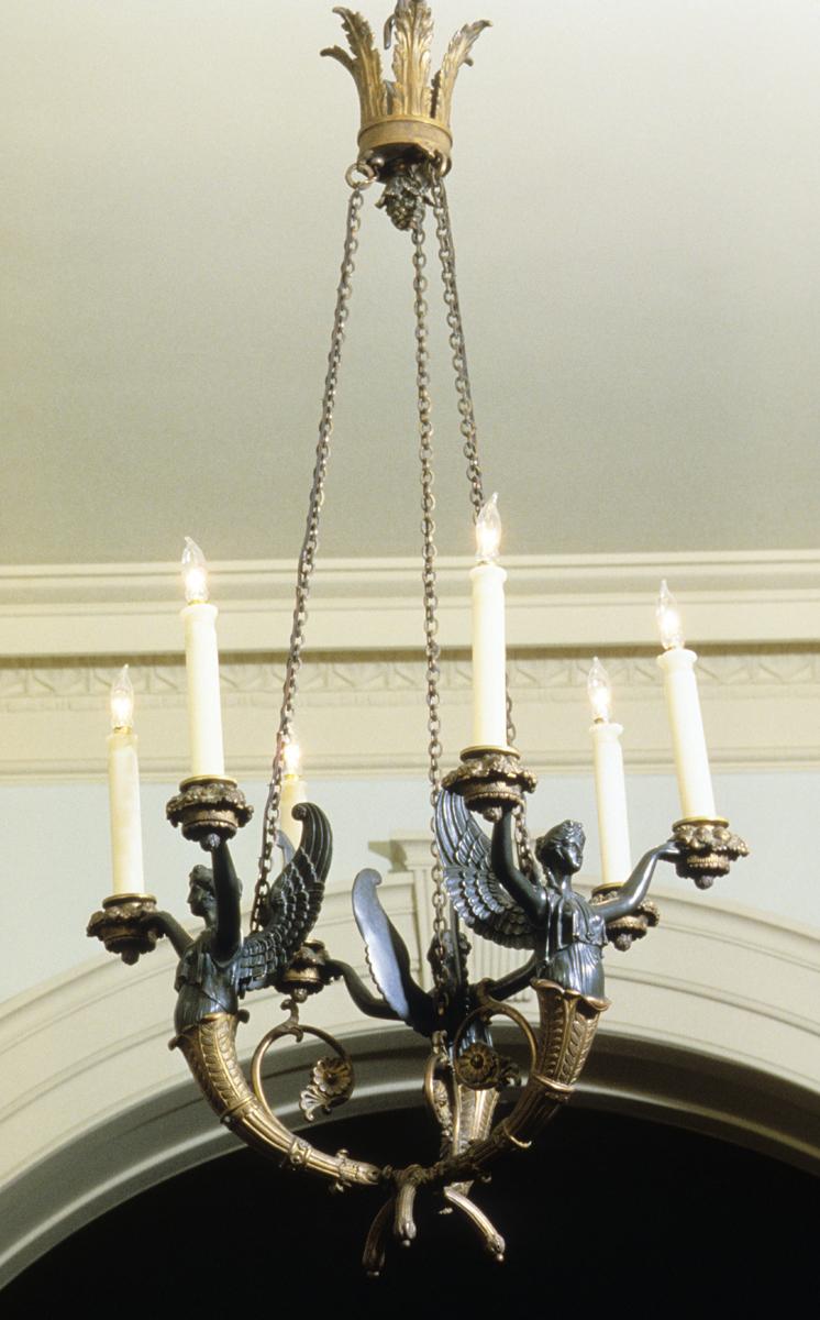 1959.0582 Chandelier