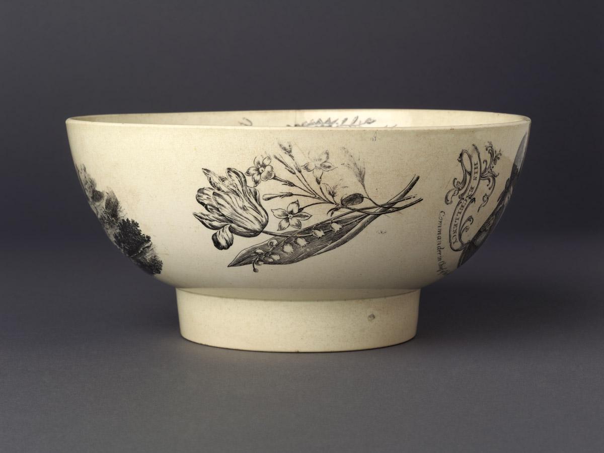 1959.0586 Bowl (view 4)