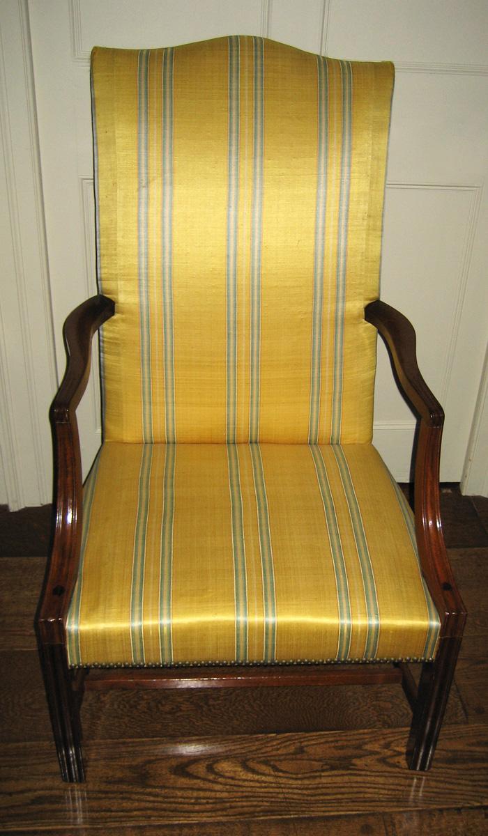 1959.0596 Chair view 2
