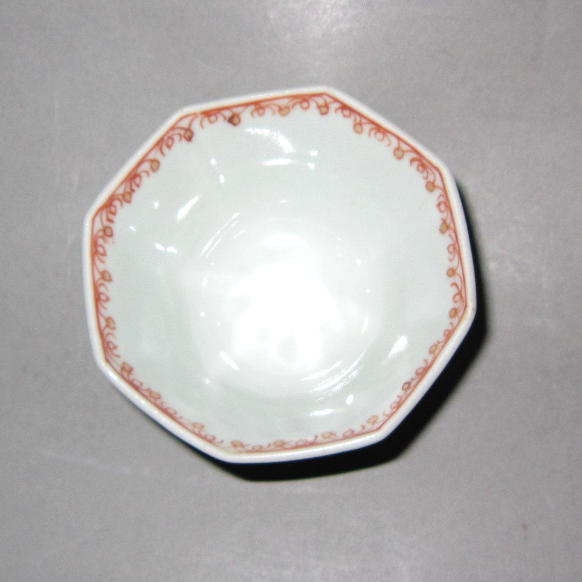 1953.0156.003 A Porcealin teacup top