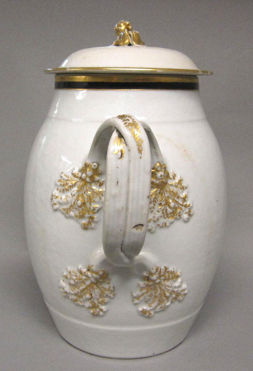 1959.0618 A,B Porcelain pitcher handle