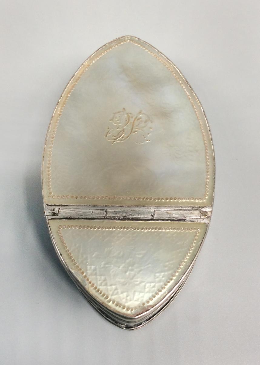 1959.0622 Box, view 5