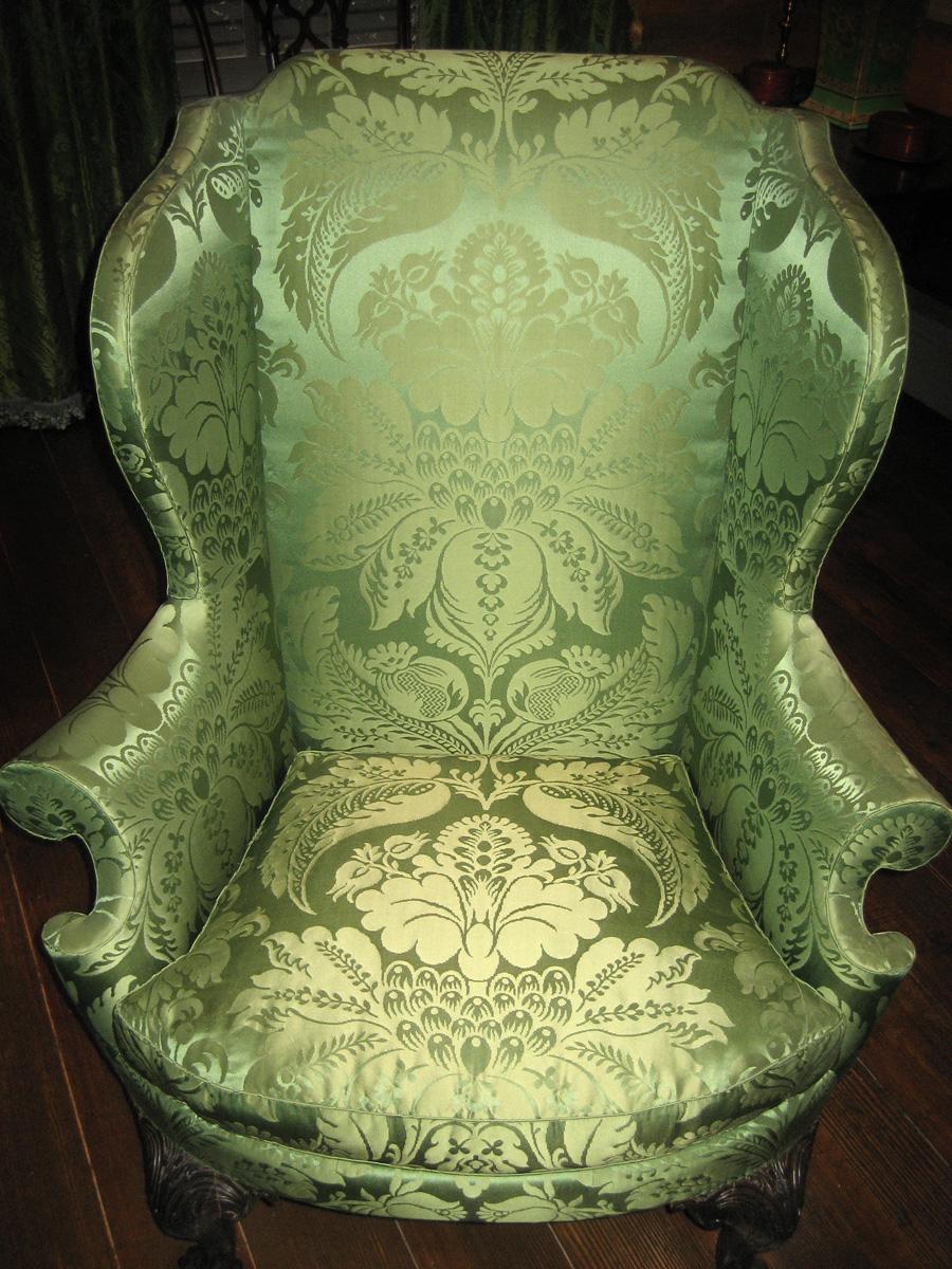 1959.0630 Easy chair view 4