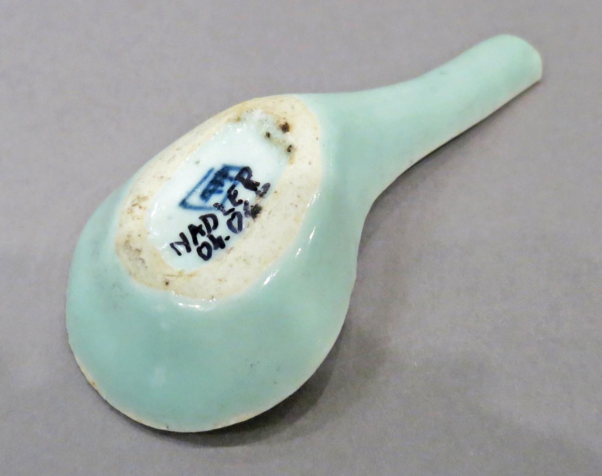 2014.0016.125.004 Spoon underside