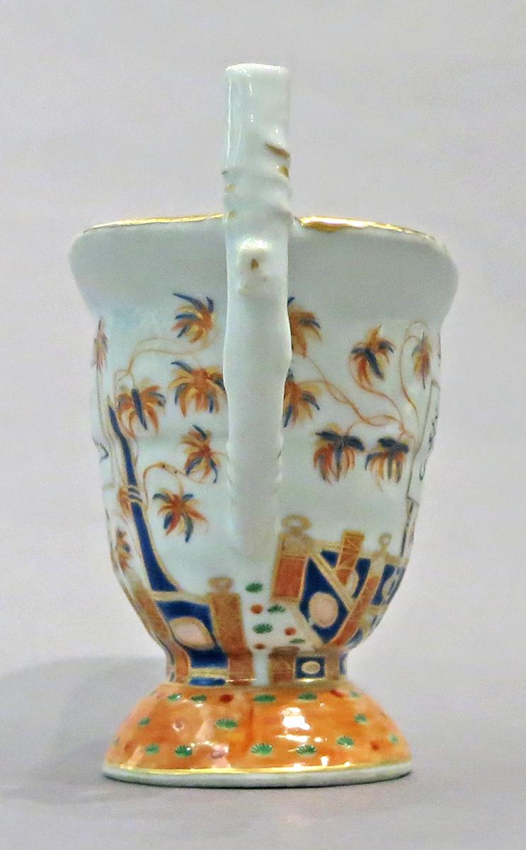 2014.0016.131 Pitcher side 4