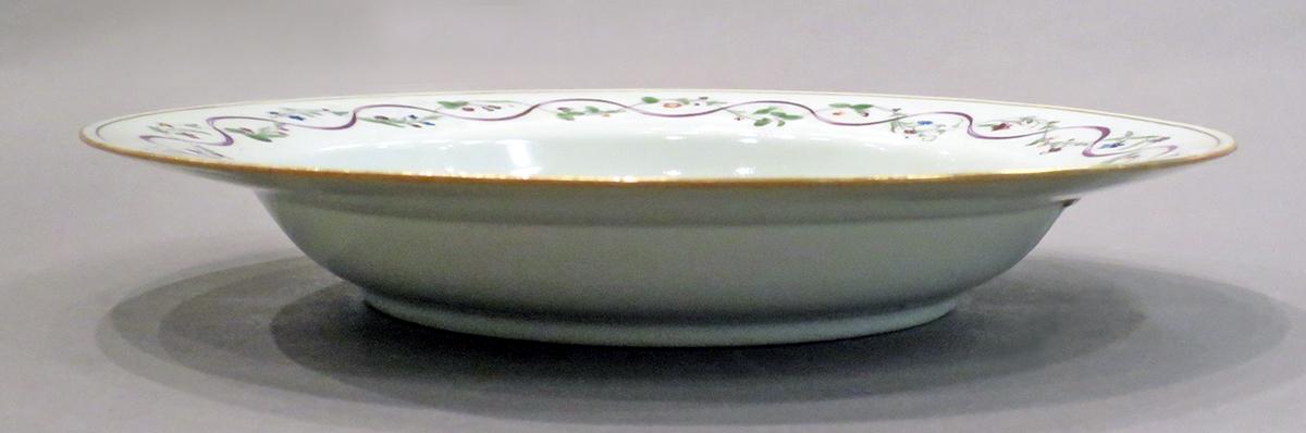 2014.0016.055 Plate side