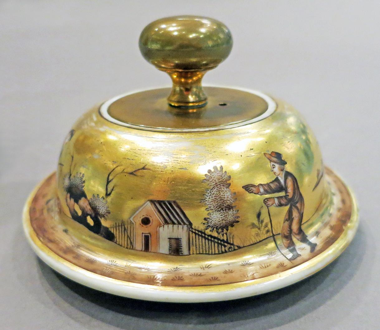 2014.0016.147 B Chocolate pot lid overall